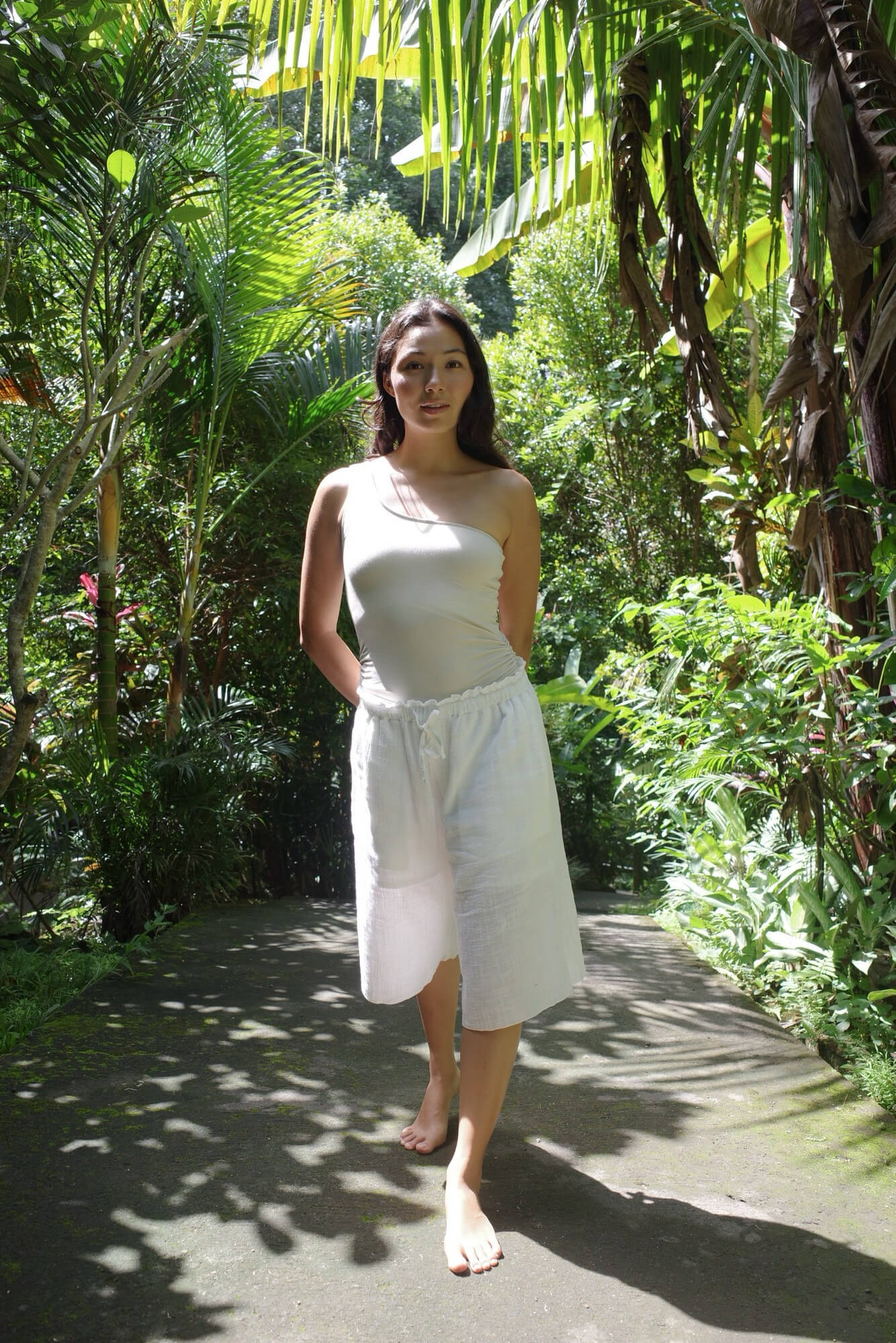 【6月末お届け/POPUP受け取り可】ORGANIC COTTON BERMUDA SHORTS/WHITE