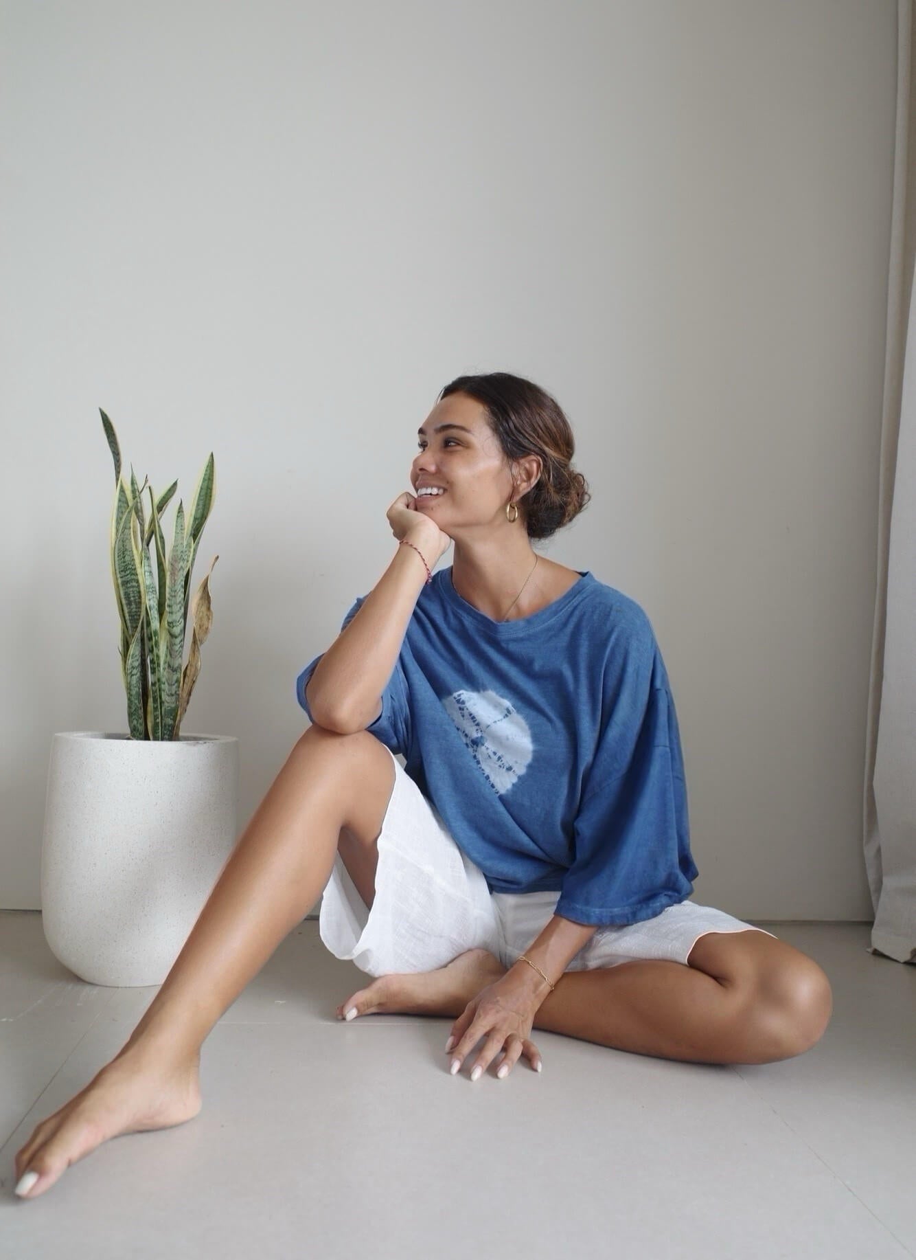 【6月末お届け】EARTH T-SHIRTS/INDIGO