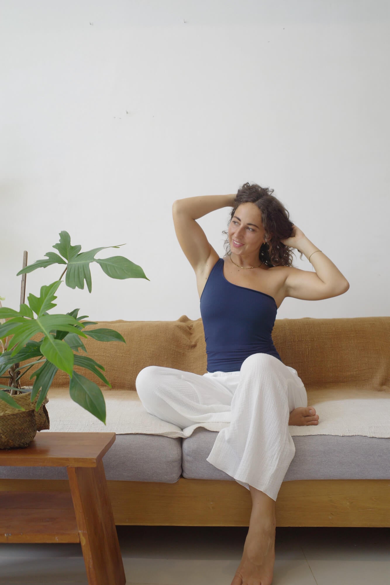 SARI ONE SHOULDER/NAVY