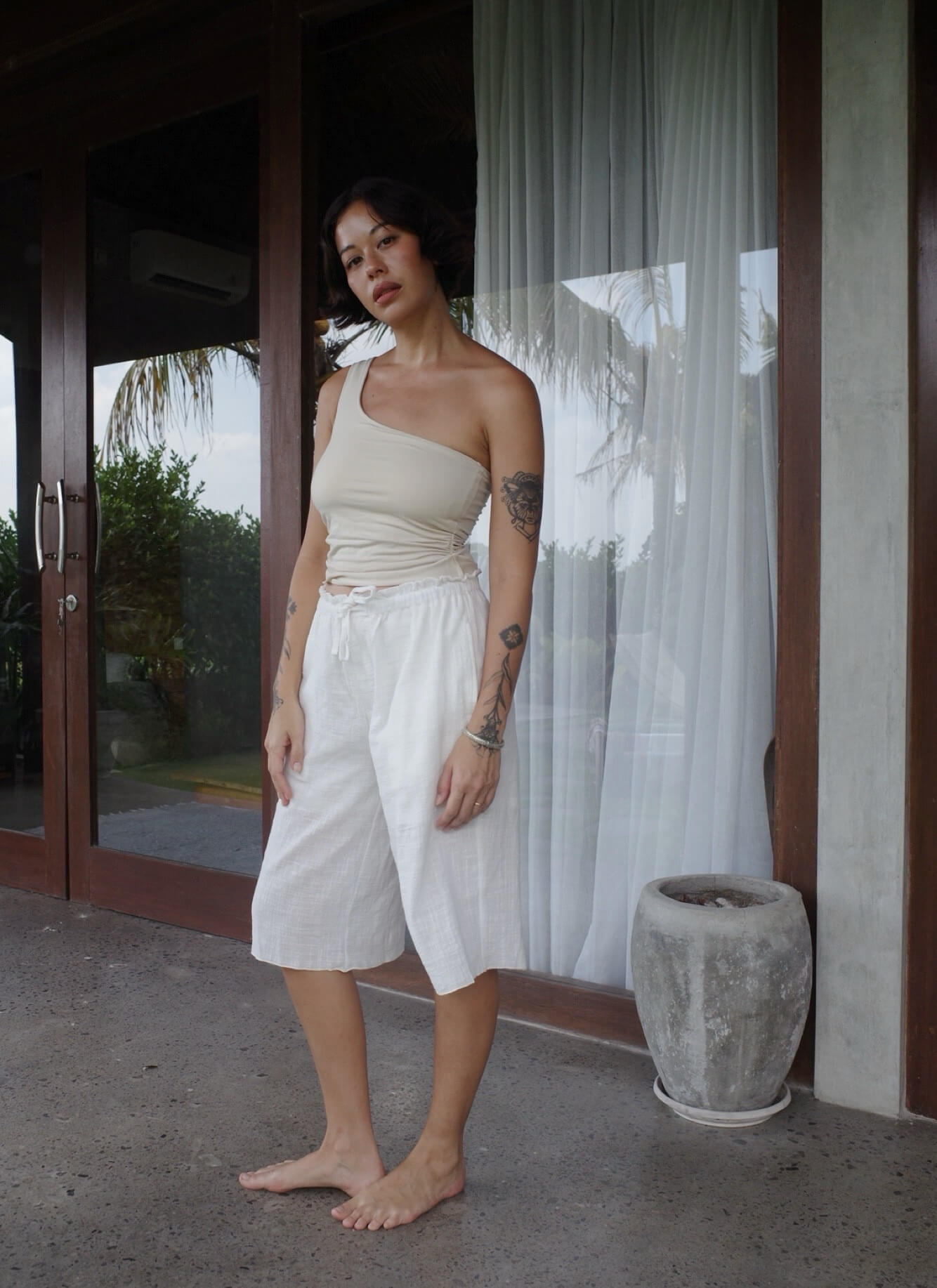ORGANIC COTTON BERMUDA SHORTS/WHITE